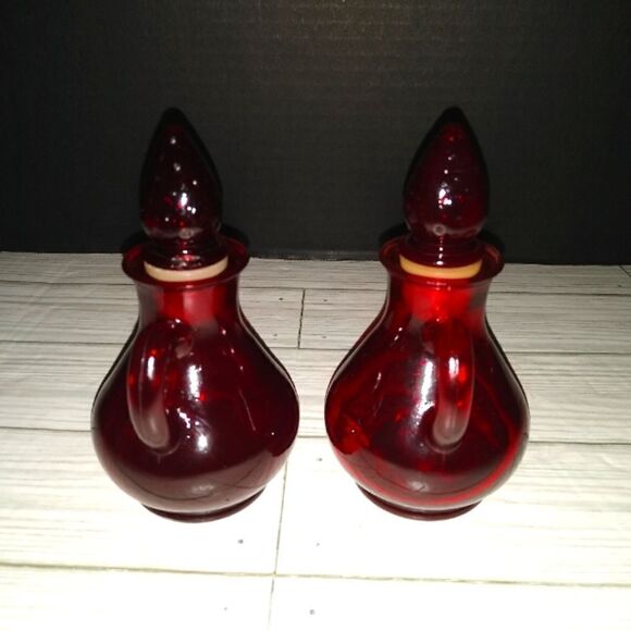 Vintage AVON Ruby Red Mini Cruet Decanters Strawberry Stopper Glass Bottles 5"in - Picture 4 of 8